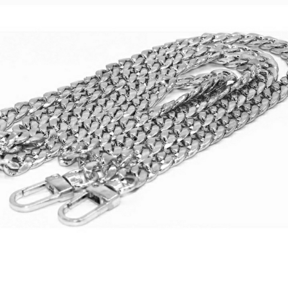 Handbags - Silver Bag Chain 47" Flat Cuban Purse Wallet Crossbody 🤎 NEW